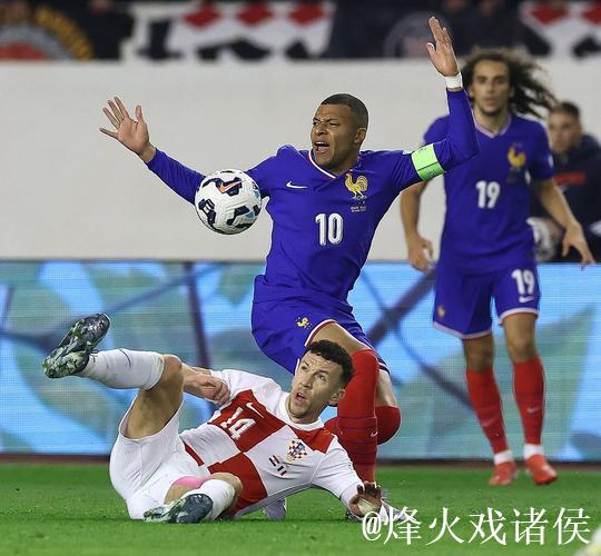 佩里西奇传射建功迈尼昂救点 克罗地亚主场2-0力克法国抢占先机